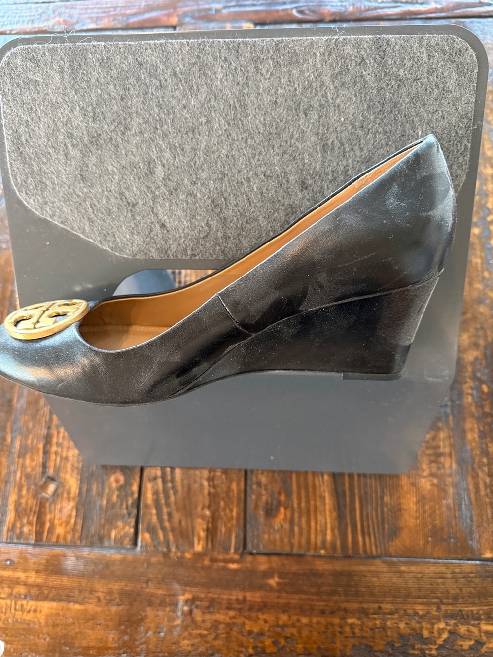 Tory Burch Black Leather Wedges with Gold Logo Medallion - Picture 2 of 2